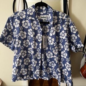 Holiday by Emma Mulholland Happy Hawaii Hibiscus blue 100% linen top NWT
